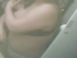 Morena emo teen bate ...