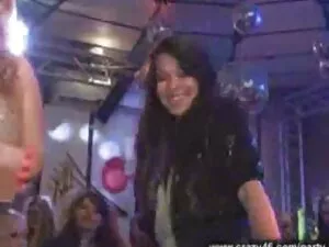 A loira gosta de emp ...