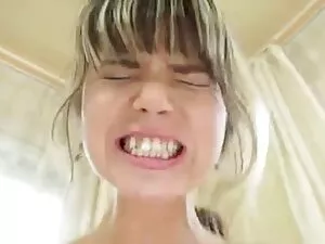 Uma estudante videos ...