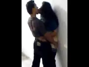 A miúda asiática por ...